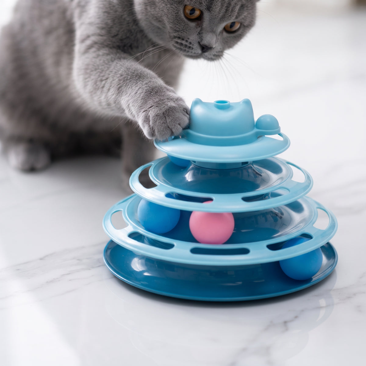 Torre Interactiva de 4 Niveles con Bolas y Pluma para Gatos | The Paws Boutique