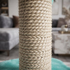 Poste Rascador Compacto para Gatos con Base Estable y Pelota Colgante de Juego
