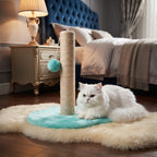 Poste Rascador Compacto para Gatos con Base Estable y Pelota Colgante de Juego